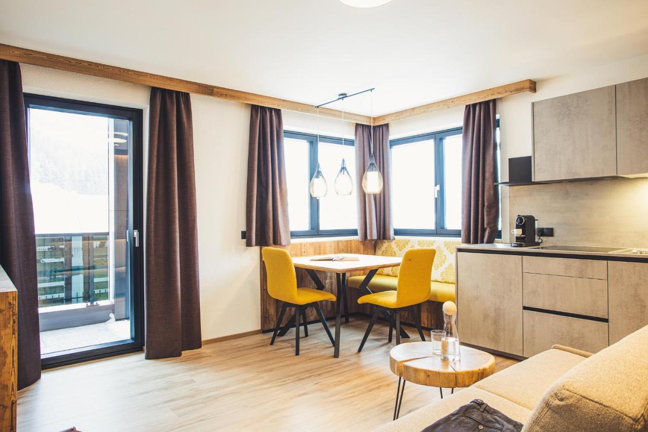 Austria Aparthotel Fiss Exterior photo